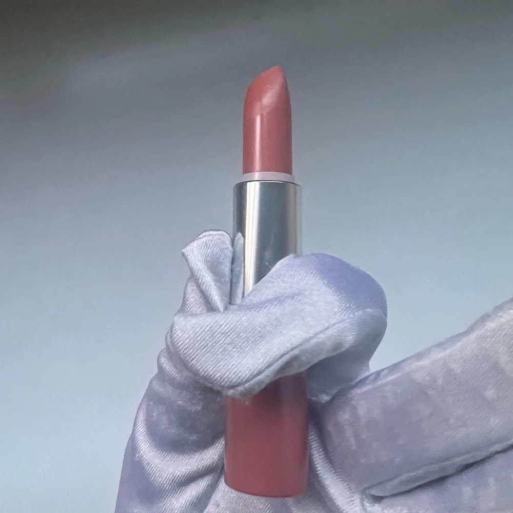 🆕 Clinique Pop Lipstick. No box/tag.